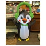 Inflatable penquin