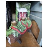 Vintage Christmas candle and centerpiece