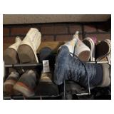 Womenï¿½s shoes and boots 4-7.5