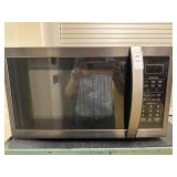 Sharp Stainless Carousel Microwave Model: