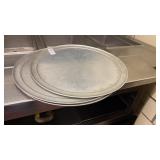 3 Pizza Pans