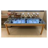 6ft Table NO CONTENTS
