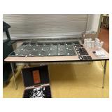 Table 71.5 x 35 x 28.5 in *no contents*