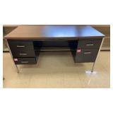Office/Teacherï¿½s Desk 60 in x 30 in