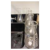 5 1000 ml Flasks
