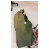 Vintage green ball bag with 7 basketballs inside