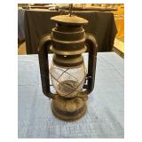 LampLight Farms Oil Lantern *damaged*