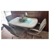 Kitchen Table W 3 Chairs