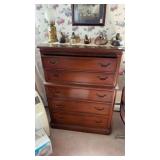 Ethan Allen American traditional 5-drawer chest