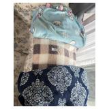 Lot of 3 Throw Blankets