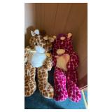 Giraffe plush stuffed animals