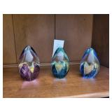 3 Glass paper weight