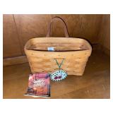 Longaberger Wall Pocket basket with plastic liner