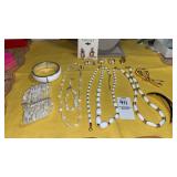 White jewelry sets Monet earrings & bow pin,