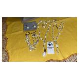 Worthington Pearl shell necklaces bracelet