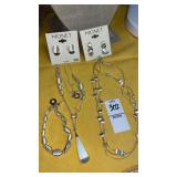 Monet pearly necklace sets