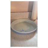 Vintage Pyrex Brittany blue 9.5inch quiche and