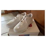 Propï¿½t Walking Shoes Size 9