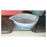 Pyrex Amish Butterprint Turquoise on White