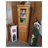 3 door pantry cupboard 60" tall, 17" wide, 17"
