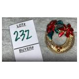 Costume poinsettia pin