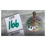 10k mother-of-pearl snowflake pendant