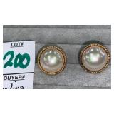 Sterling Mabe pearl pierced earrings