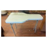 Foldable Guitar Table