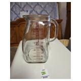 Evenflo 4 cup measuring pitcher