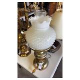 Hobnail Table Lamp