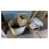 Metal Mop Bucket and Mop Heads