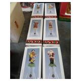 Lot of 6 Novelino Christmas thru the ages Santa