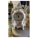 2 Ceramic Mantel Clocks