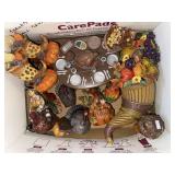 Box lot of Thanksgiving figurines