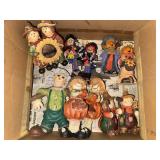 Box lot of scarecrow figurines