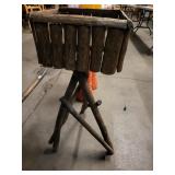 Plant stand vintage