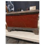 Vintage wooden storage box  23 in by 13 in by 12