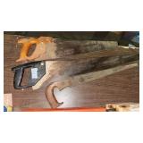Lot of vintage handsaws