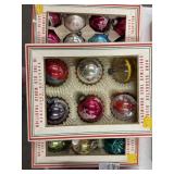 3 boxes of vintage Christmas ornaments - West