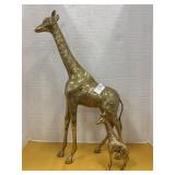 Vintage made in India brass mama and baby giraffe