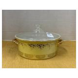 Vintage Hallï¿½s yellow and gold lidded casserole