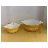 Set of 2 vintage Pyrex butterfly gold casserole