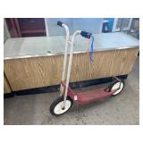 Vintage  Radio Flyer Metal Push Scooter Red