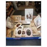 Tray lot of antique photographs and tintypes