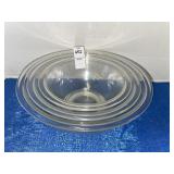 3 Pyrex glass nesting bowls