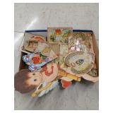 Tray lot of vintage valentines