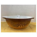 Vintage Pyrex old orchard mixing bowl