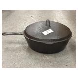 Vintage lidded cast iron skillet