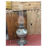 Vintage "The New Juno" oil lamp with metal base