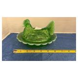 Vintage Indiana Glass Green "Hen on a Nest"